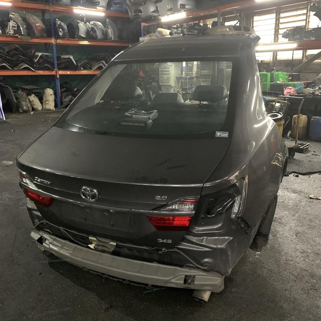CAMRY 2.0 ASV51 REAR HALF CUT