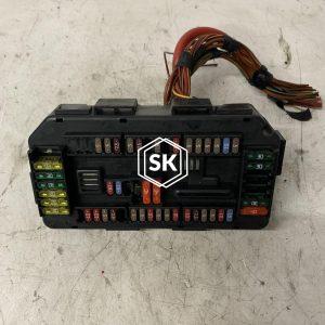 316 F30 FUSE BOX