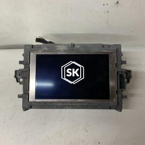 E250 W212 SCREEN