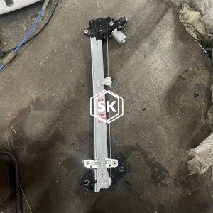VEZEL WINDOW MOTOR REGULATOR