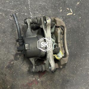 ALTIS ZRE21 CALIPER F/R