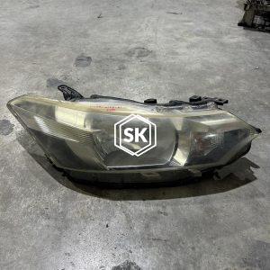 VIOS NSP151 HEADLIGHT R