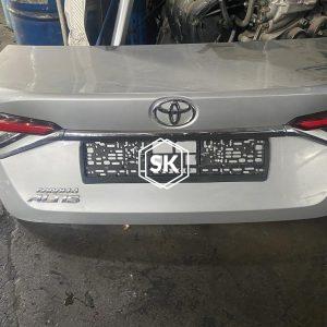 ALTIS ZRE21 REAR BOOT