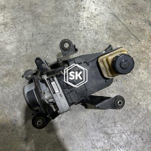 ELGRAND E52 STEERING PUMP