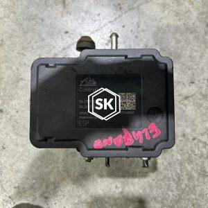 ELGRAND E52 ABS PUMP (J)