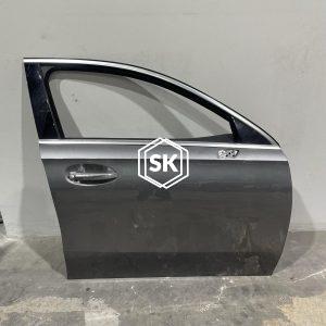 A180 W177 F/R DOOR