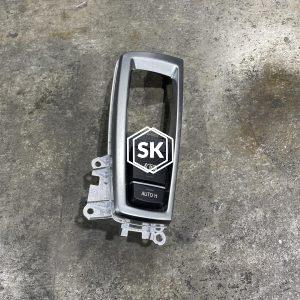 523i F10 14Y PARKING BRAKE HOLD SWITCH