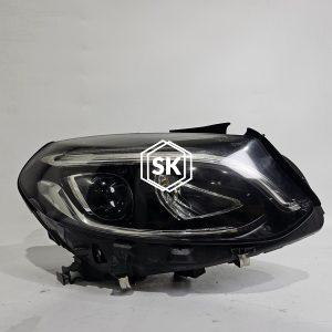 B180 W246 HEADLIGHT R