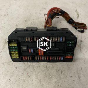 316 F30 FUSE BOX