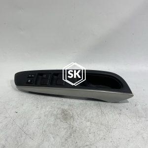 ALMERA F/R WINDOW SWITCH