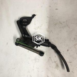 A4 B8 HEIGHT LEVEL SENSOR