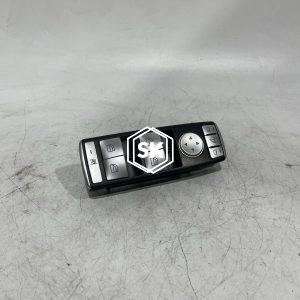 B180 F/R WINDOW SWITCH