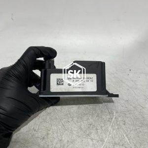 C180 W205 VOLTAGE CONVERTOR MODULE
