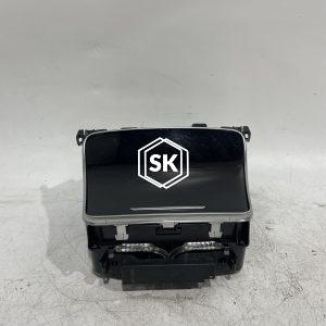 C180 W205 CENTRE CONSOLE CUP HOLDER