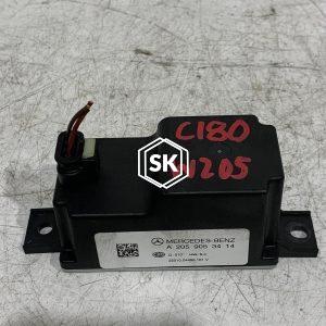 C180 W205 VOLTAGE CONVERTOR