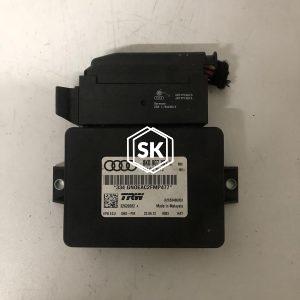 AUDI A4 12Y PARKING BRAKE CONTROL MODULE