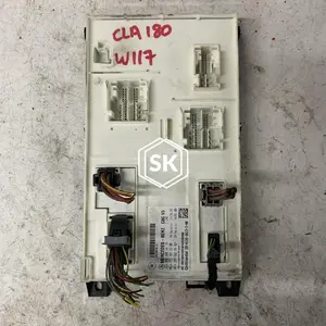 CLA180 W117 FUSE BOX