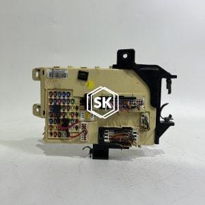 CARENS 1.7 16Y DIESEL FUSEBOX