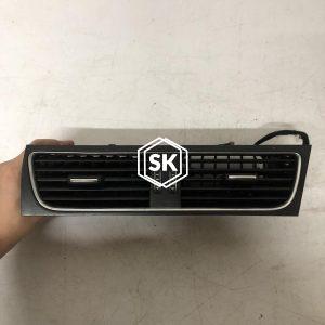 AUDI A4 12Y AIRCON VENT