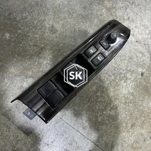 ELGRAND E52 WINDOW CONTROL SWITCH