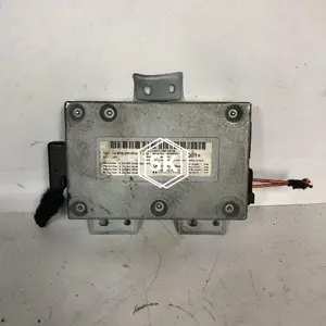 E250 W207 HARMAN BECOER