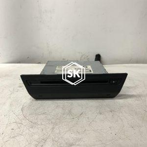 M/3 BM RADIO CD PLAYER