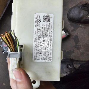 W212 KEYLESS MODULE