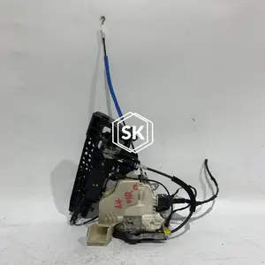 A4 DOOR LOCK F/R