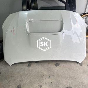 LEVORG BONNET