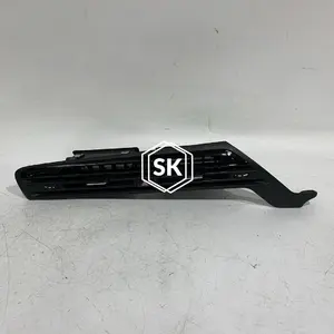 C4 CENTER AIRCON VENT
