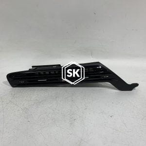 C4 CENTER AIRCON VENT
