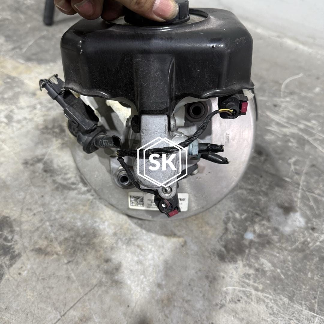 A4 B9 BRAKE MASTER