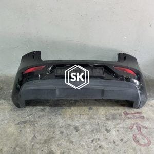 V40 15Y BUMPER REAR