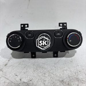 CERATO K3 AC CONTROL PANEL