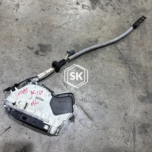 PASSAT 16Y DOOR LOCK F/L