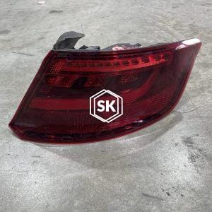 A3 8V HATCHBACK TAILLIGHT (R )