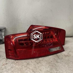 A5 14Y TAILLIGHT (L)