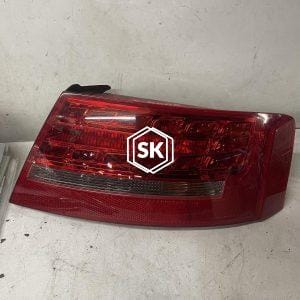 A5 SEDAN TAILLIGHT (R)