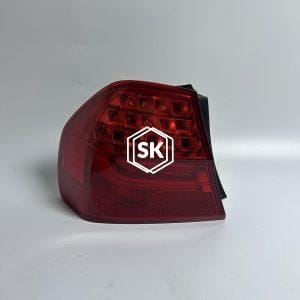 320 E90 LED TAILLIGHT L