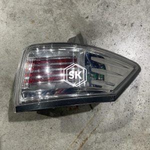 ELGRAND E52 DOWN TAILLIGHT (R)