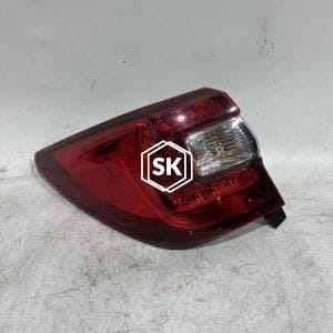 OUTBACK BS9 TAILLIGHT L