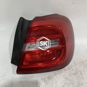 GLA180 W156 TAILLIGHT R