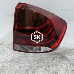 X1 E84 TAILLIGHT R