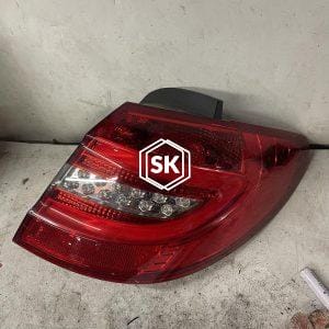 B180 W246 TAILLIGHT (R)