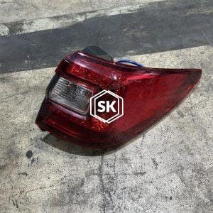 OUTBACK BS9 TAILLIGHT R