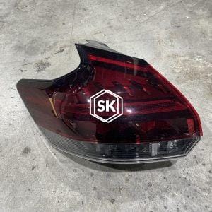 KICKS P15 TAILLIGHT (L)