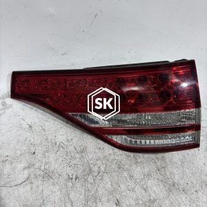 ESTIMA ACR50 BOOT LIGHT (R)