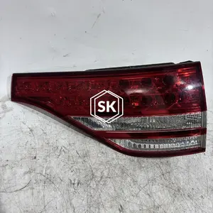 ESTIMA ACR50 BOOT LIGHT (R)