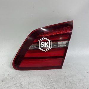 B180 W246 (R) BOOT LIGHT