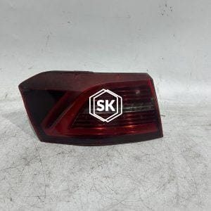 PASSAT 3C SB TAILLIGHT L